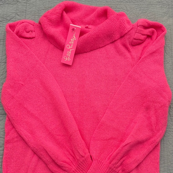 Lilly Pulitzer Turtleneck Sweater - Picture 1 of 4